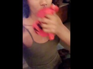 lover swallows t-girl dong